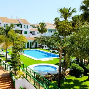 pueblo-el-goleto-aparthotel.1costadelsol.com/